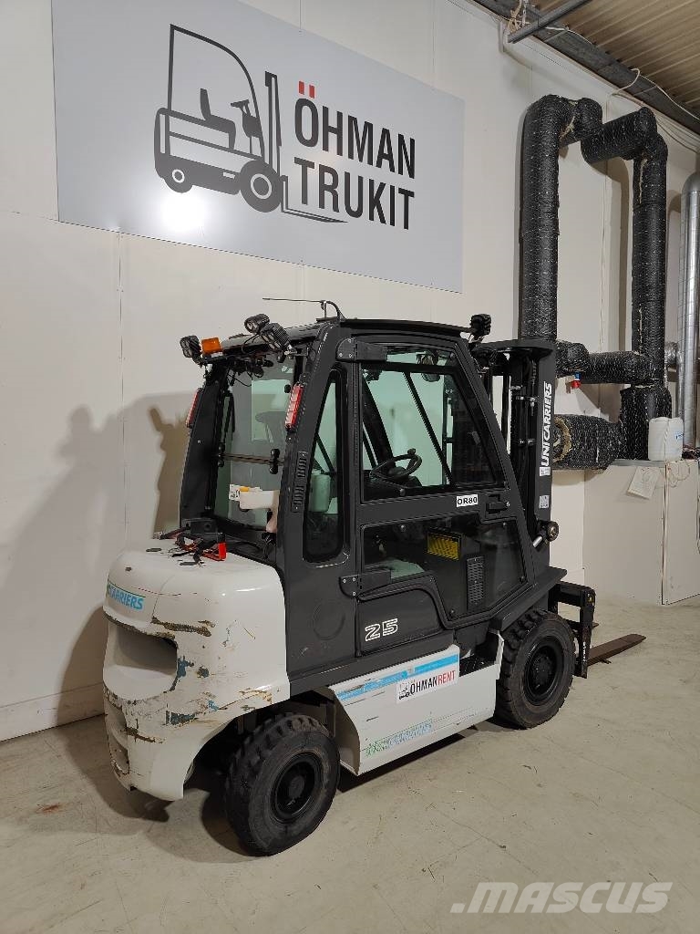 UniCarriers Y 1 D2 A25 Q Dieseltrukki Diesel forklifts
