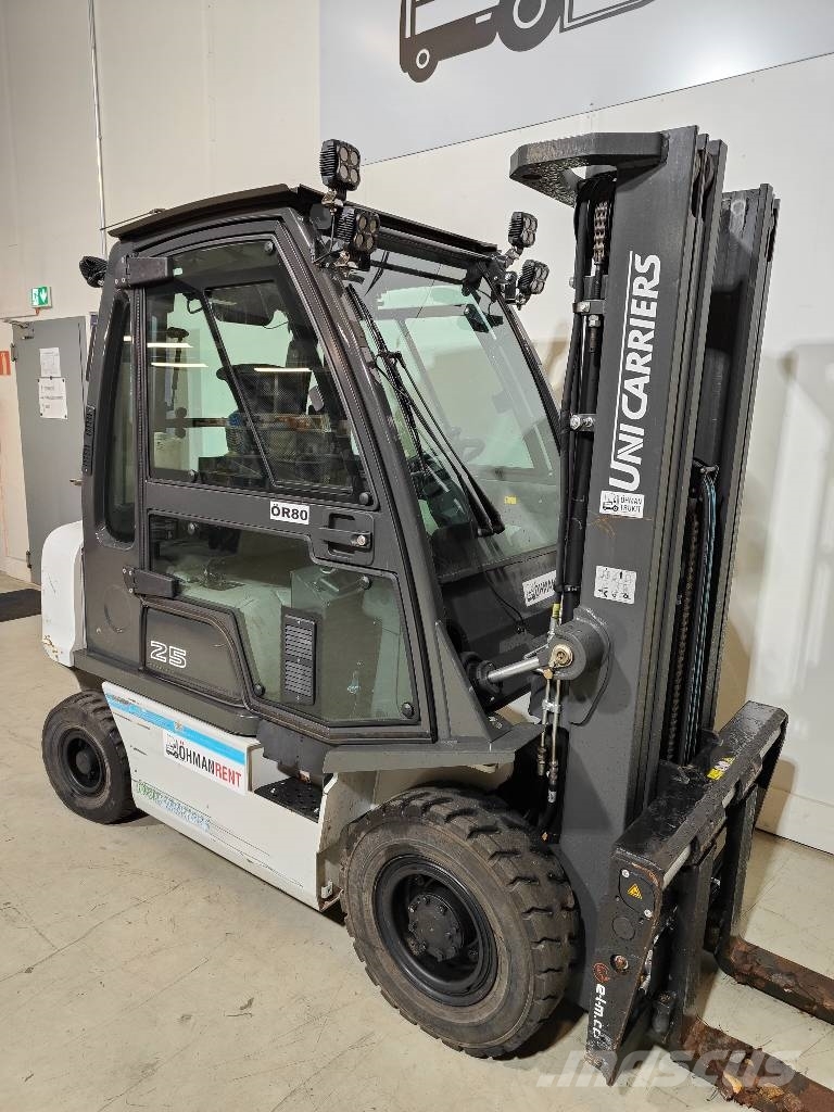 UniCarriers Y 1 D2 A25 Q Dieseltrukki Diesel forklifts