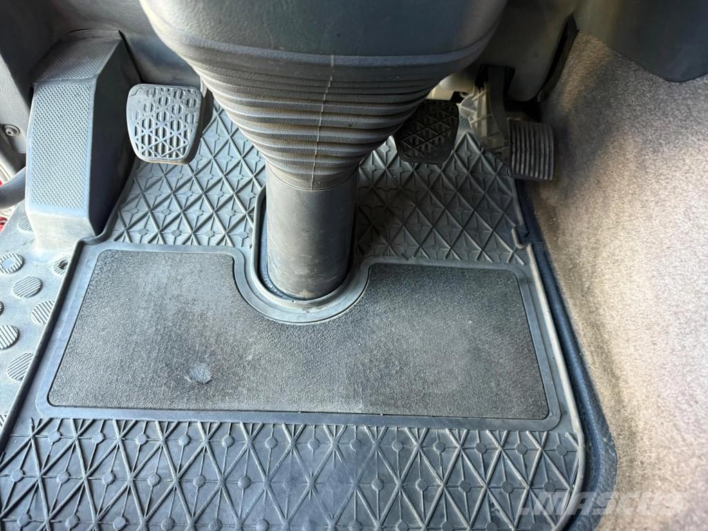 Mercedes-Benz Actros 1840 Sattelzugmaschine Euro2 4x2 Vlačilci