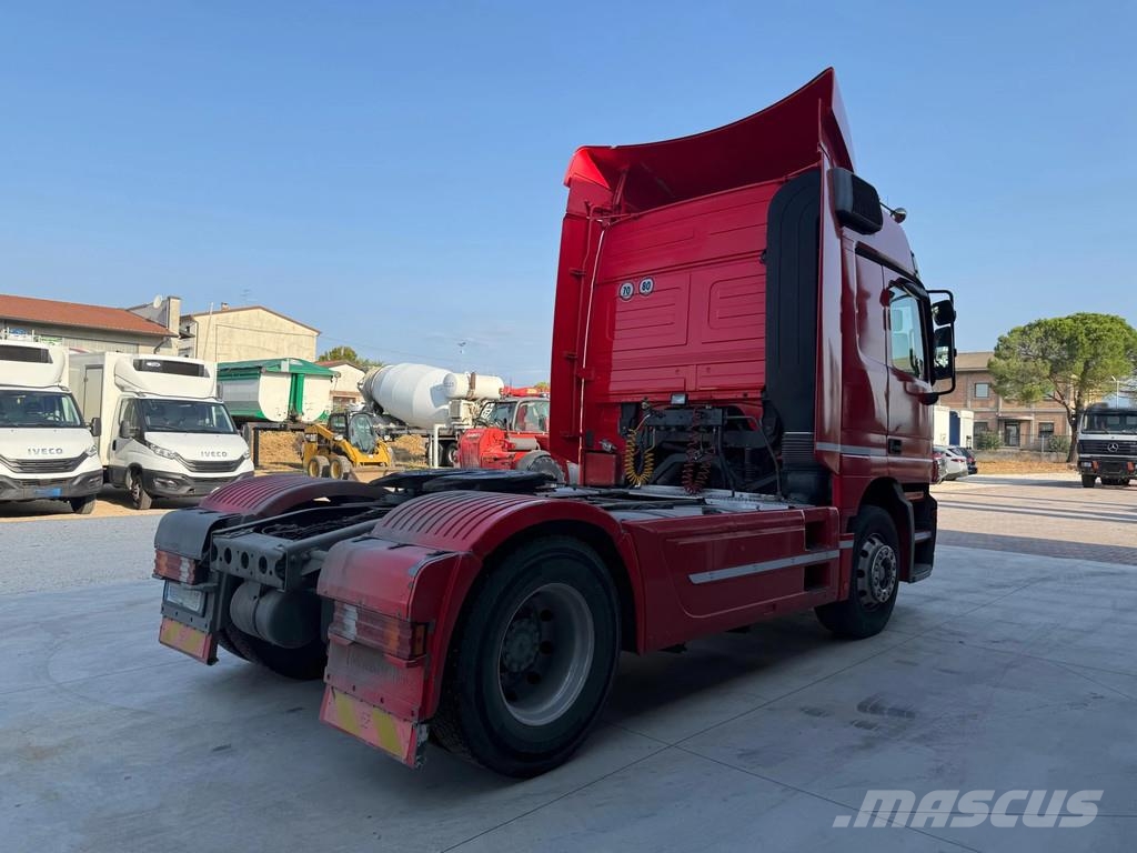 Mercedes-Benz Actros 1840 Sattelzugmaschine Euro2 4x2 Vlačilci