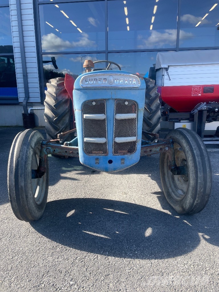 Fordson Dexta Super Dexta Traktori