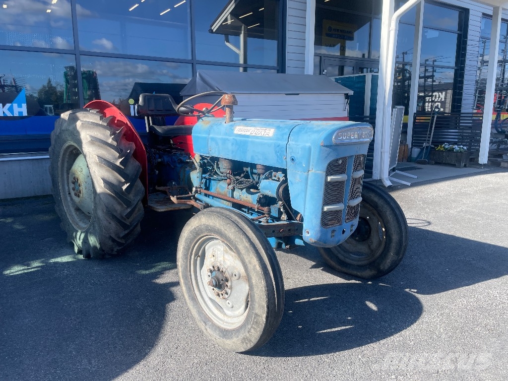Fordson Dexta Super Dexta Traktori