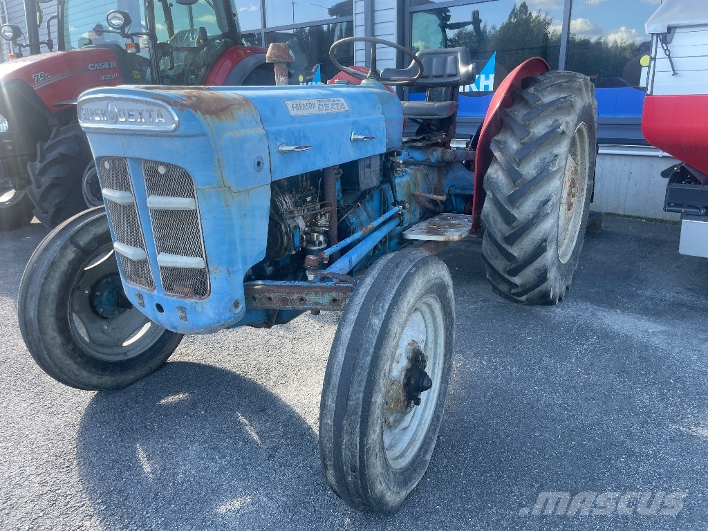 Fordson Dexta Super Dexta Traktori
