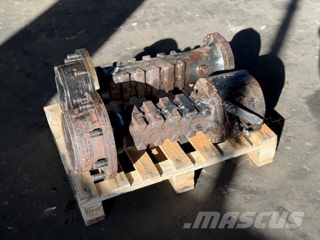 Spicer Paus RL 522 FINAL DRIVE هيدروليات