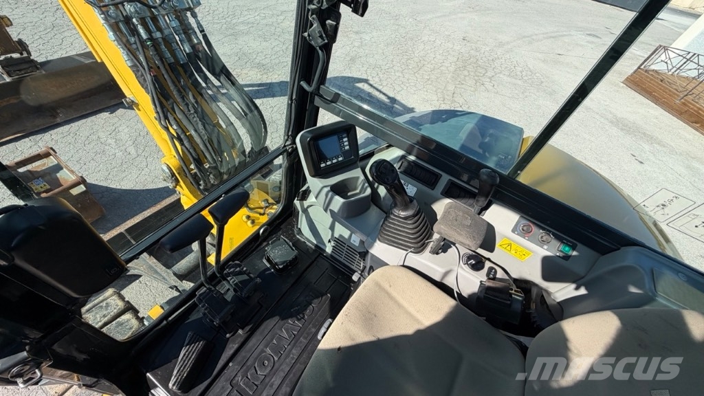 Komatsu PC 55 MR-5 Mini kotrók < 7t