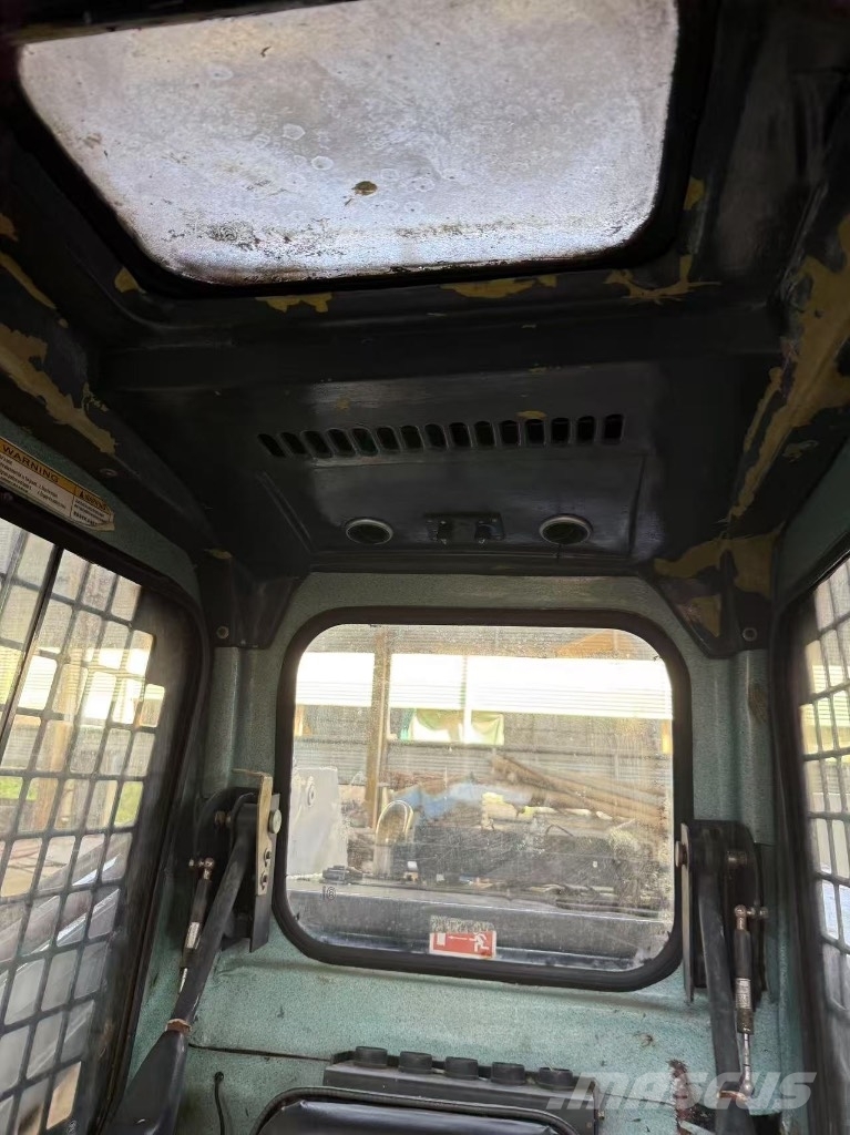 Chinese Brand crawler skid steer loader Chargeuse compacte