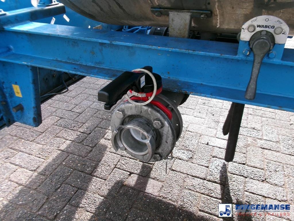 Magyar Chemical tank inox 32.5m3 / 1 comp Полуприцепы-Цистерны