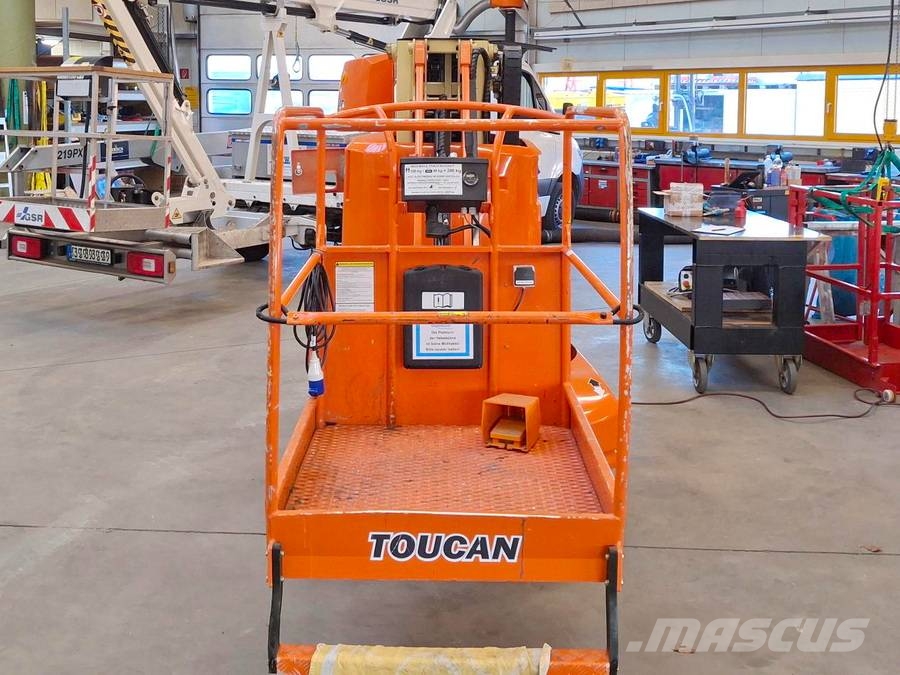 JLG Toucan 1010 Vertikālie pacēlāji