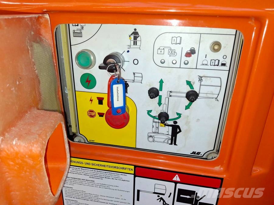 JLG Toucan 1010 Vertikālie pacēlāji