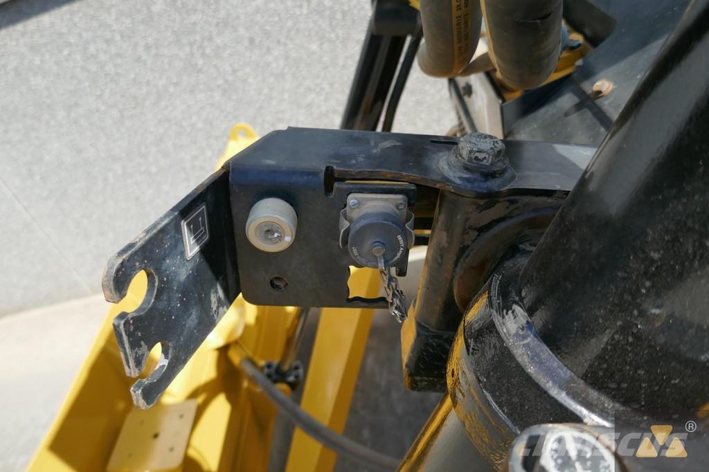 CAT D6XE LGP Μπουλντόζες με ερπύστριες