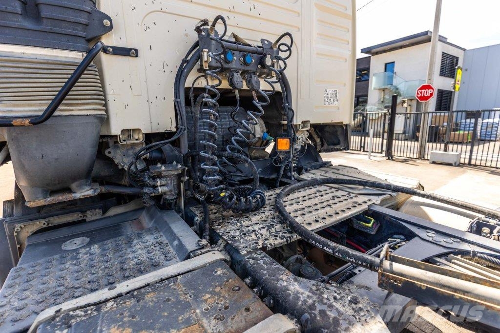 Volvo FMX GLOB 460+HYDR Dragbilar