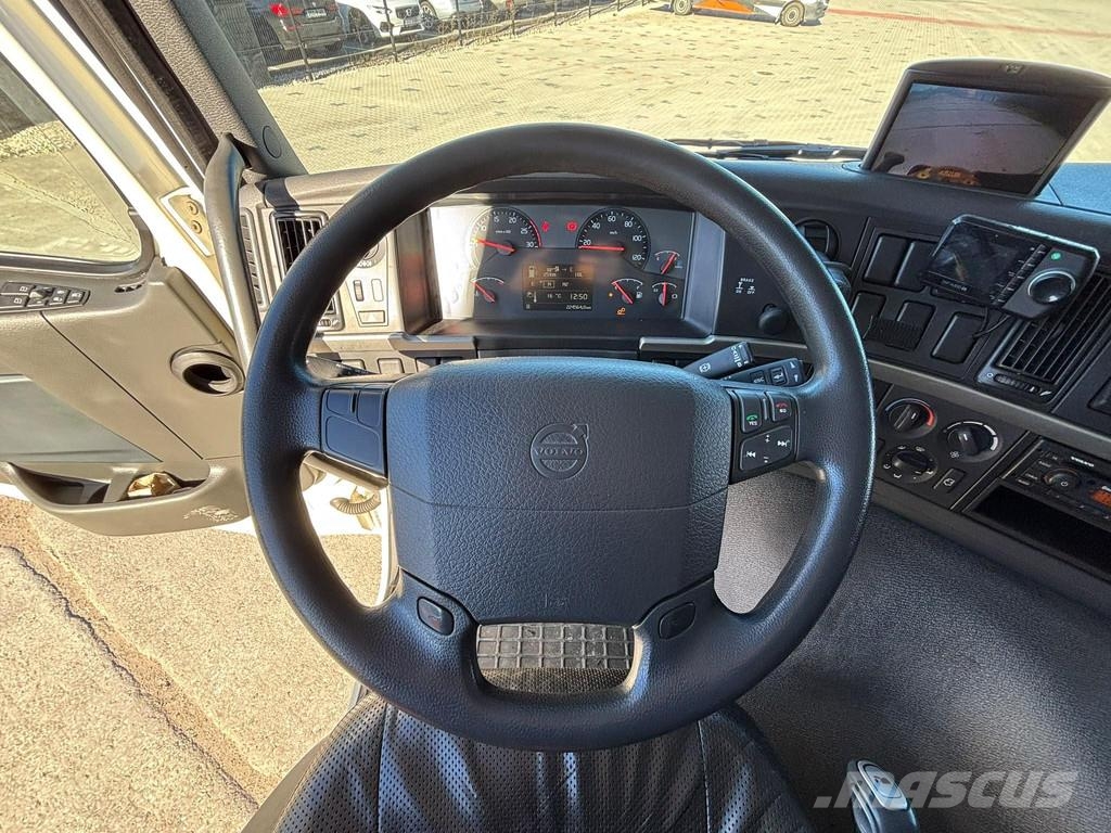 Volvo FM 460 6x2*4 EFFER 275/8S + WINCH / PLATFORM L=538 Kamioni sa kranom