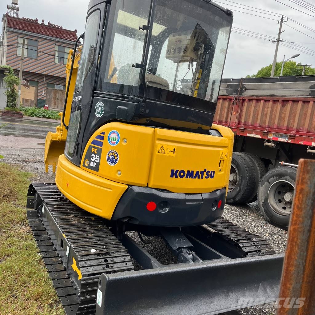 Komatsu PC 35 MR ミニ油圧ショベル 7t以下(ミニユンボ・ミニディガー)