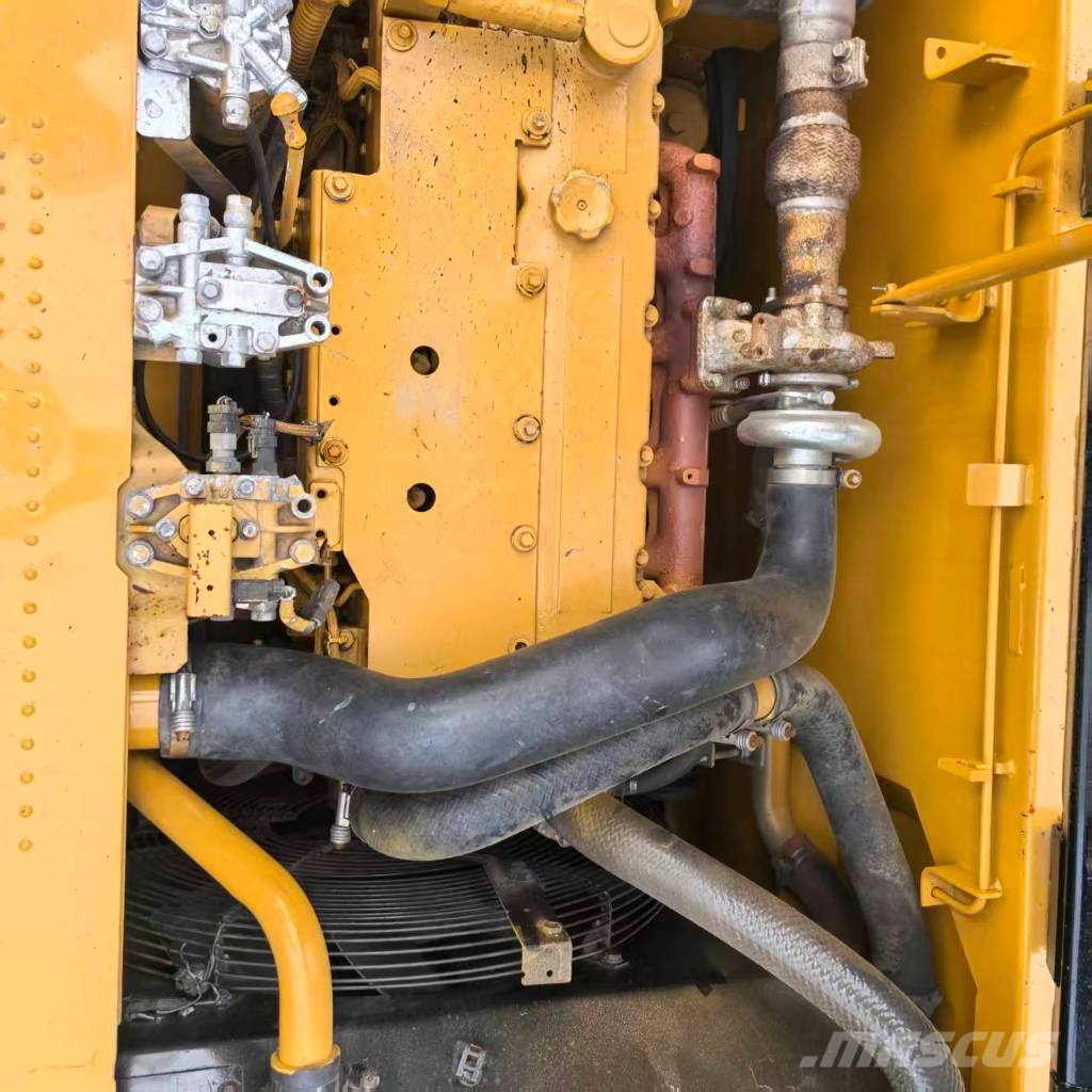 CAT 320D Bagri goseničarji