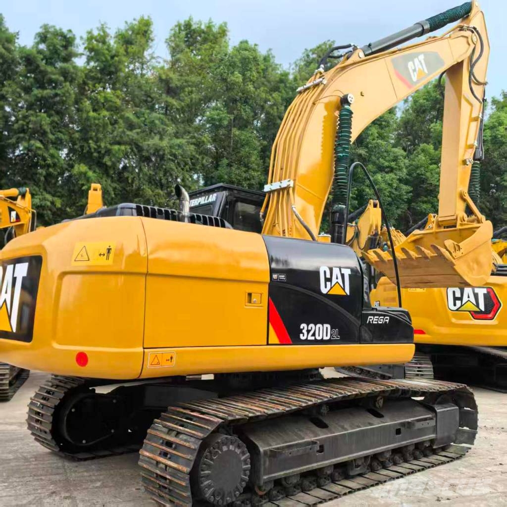 CAT 320D Bagri goseničarji