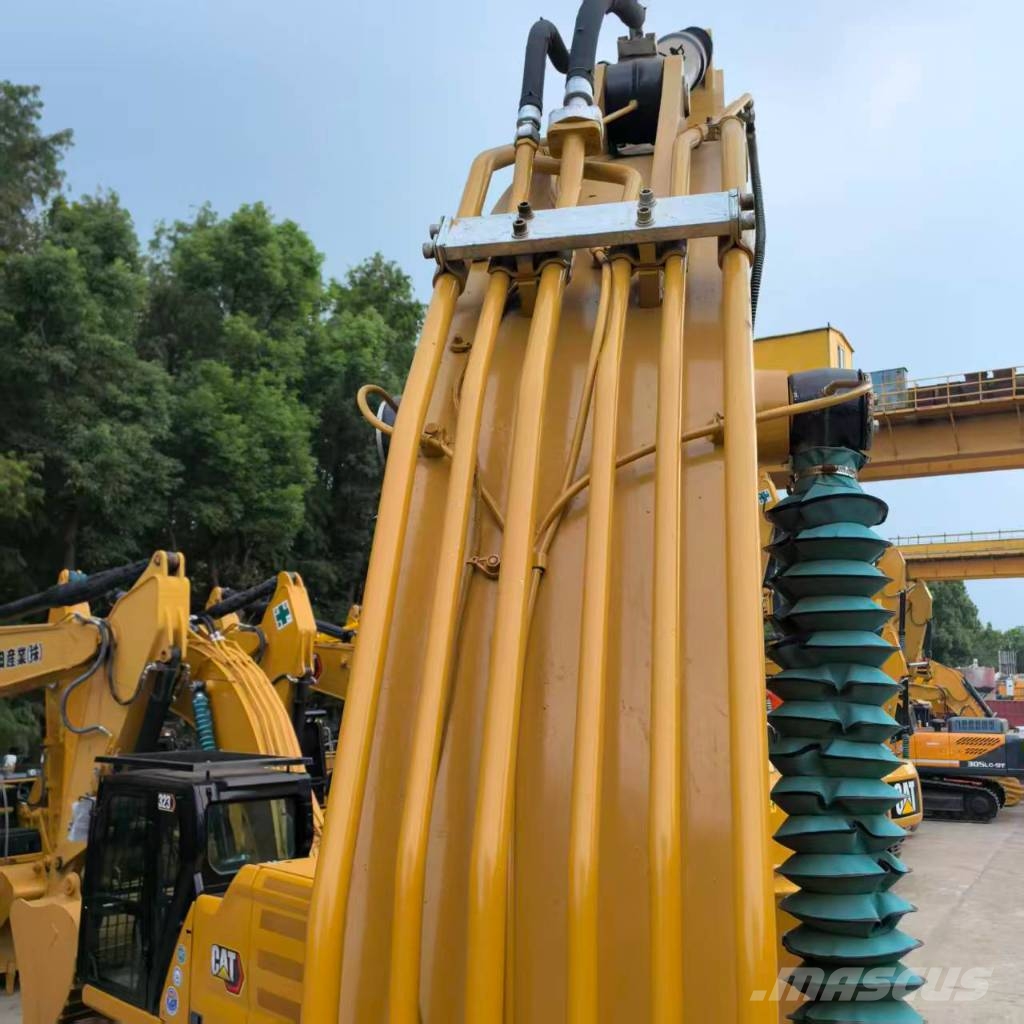 CAT 320D Bagri goseničarji