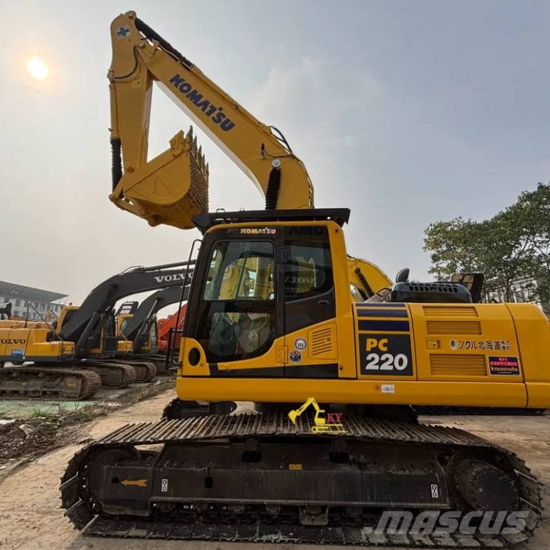 Komatsu PC 220-8 Εκσκαφείς με ερπύστριες