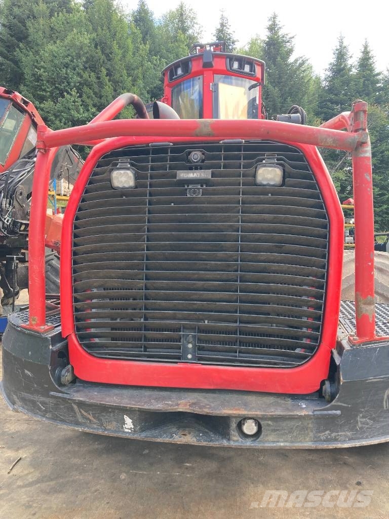 Komatsu 931 Harvesteri