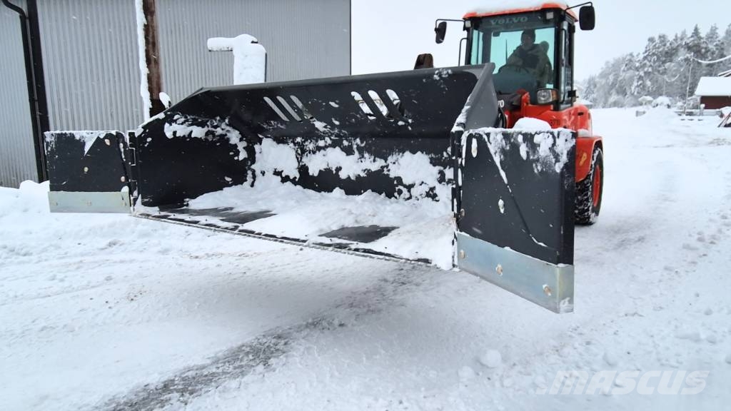  IM KLAFFSKOPA / SNÖSKOPA ماكينات الطرق والجليد الأخرى
