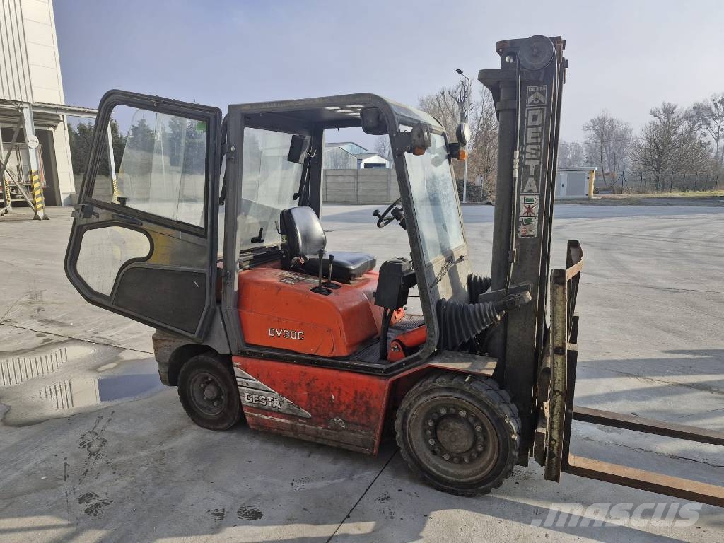 Desta DV30C Diesel forklifts