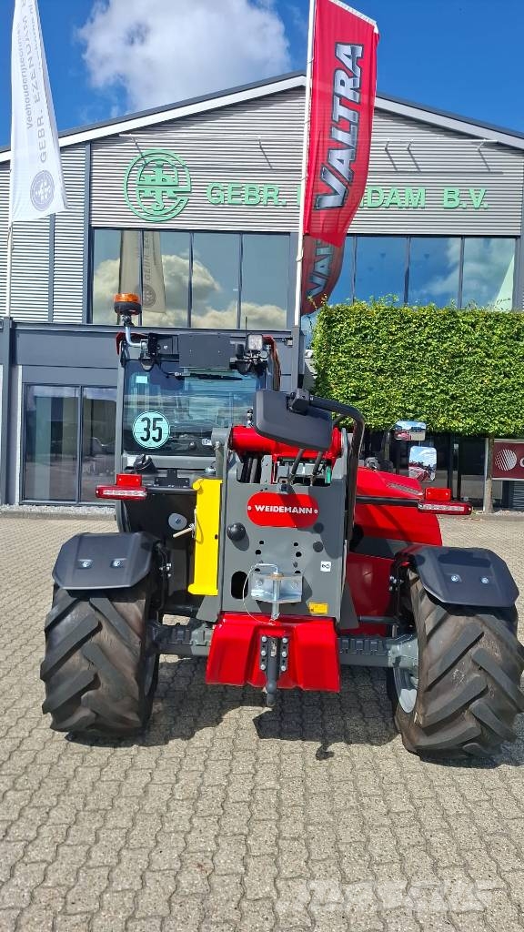 Weidemann T6025 Kmetijski teleskopski nakladalci
