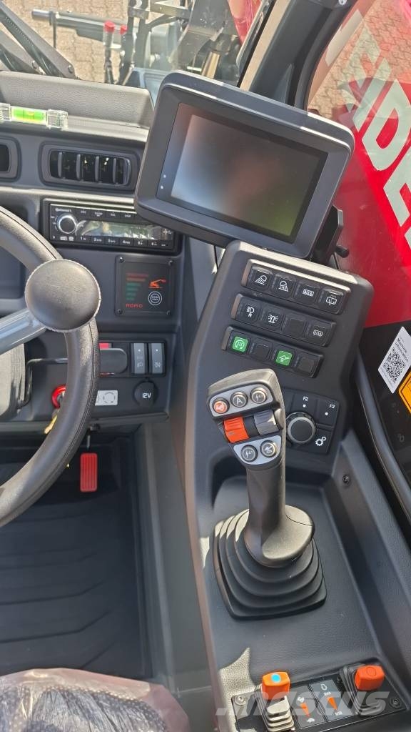 Weidemann T6025 Kmetijski teleskopski nakladalci
