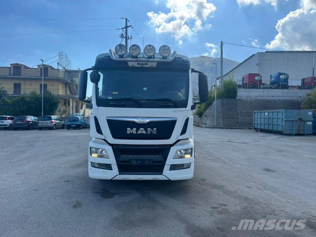 MAN TGS 26.360 Beavertail Flatbed / winch trucks