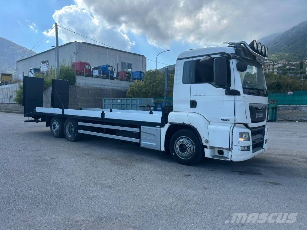 MAN TGS 26.360 Beavertail Flatbed / winch trucks