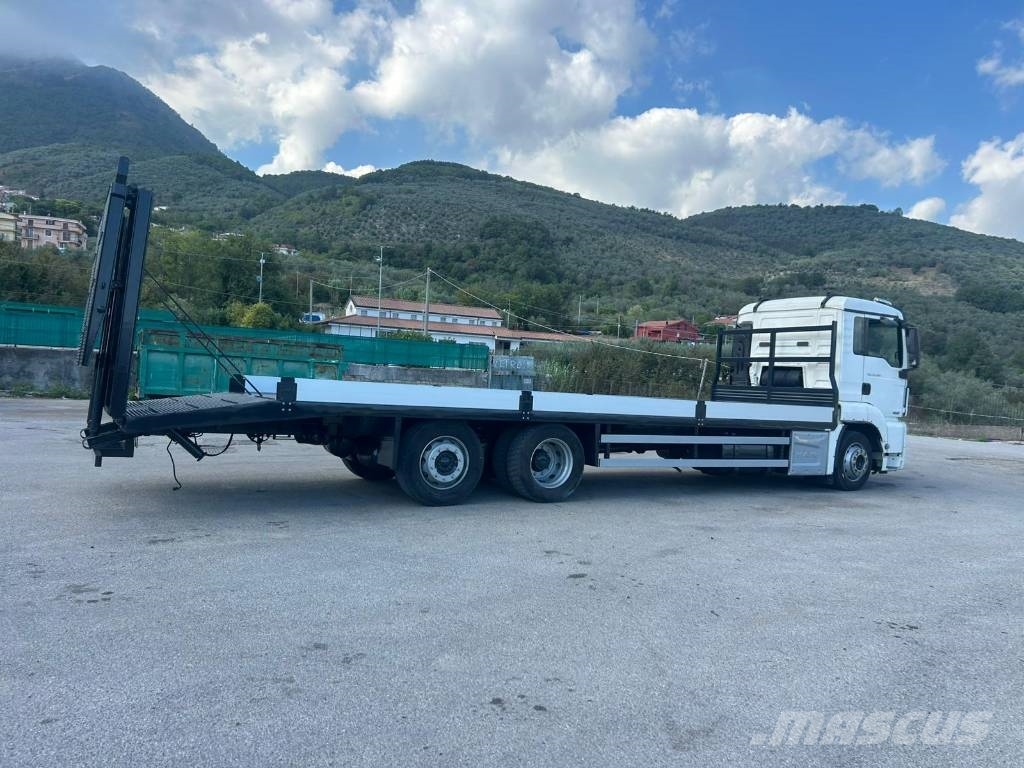 MAN TGS 26.360 Beavertail Flatbed / winch trucks