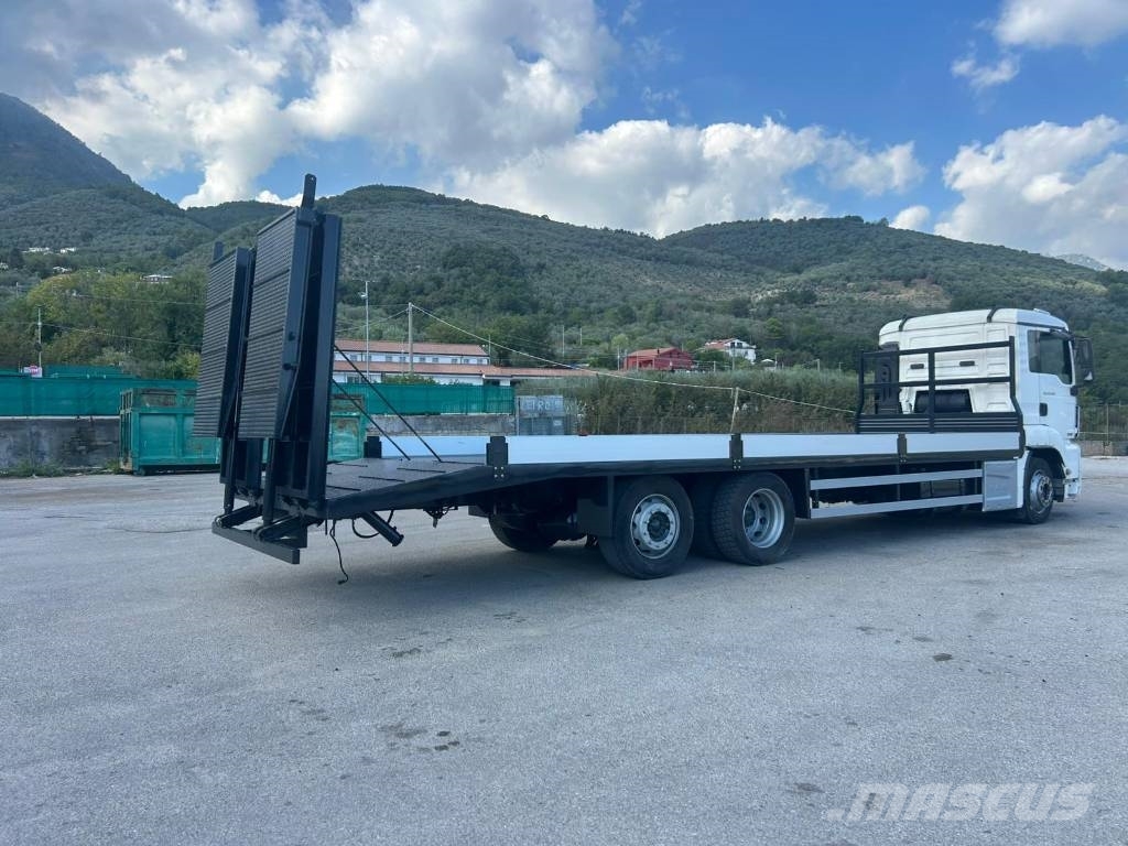 MAN TGS 26.360 Beavertail Flatbed / winch trucks