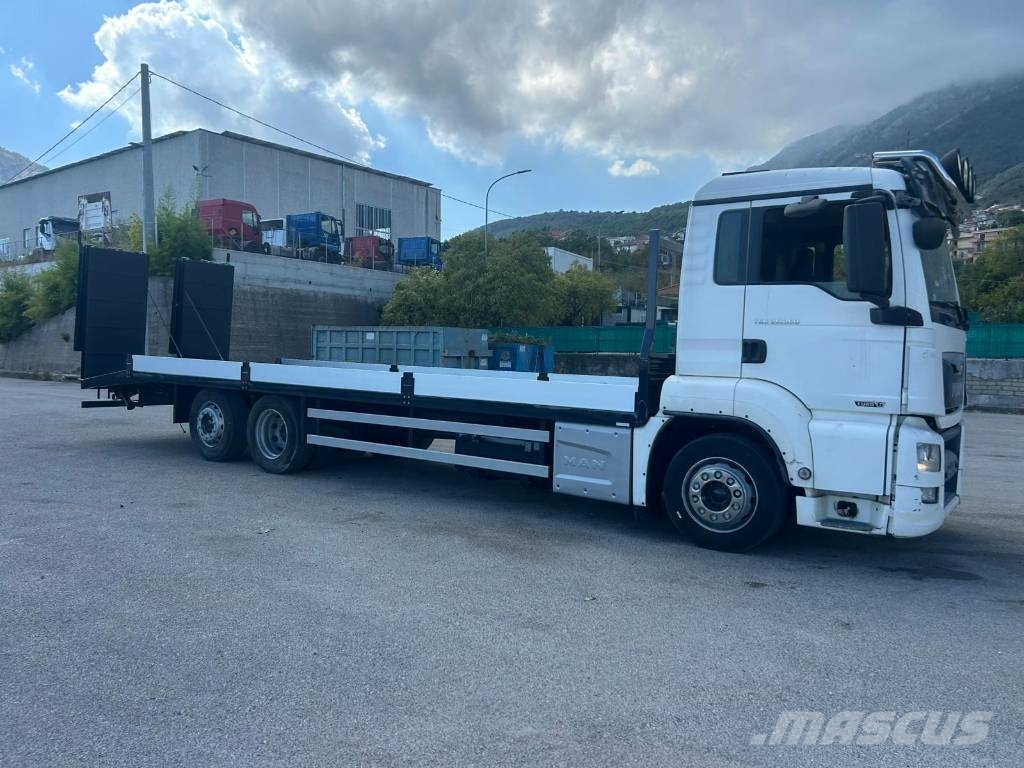 MAN TGS 26.360 Beavertail Flatbed / winch trucks