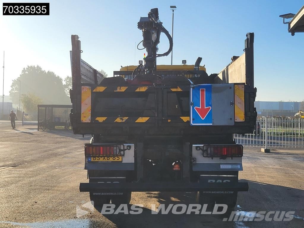 Scania P340 P 4X4 NL-Truck 4x4 Big-Axle HMF 1060 K2 Crane Camion ribaltabili