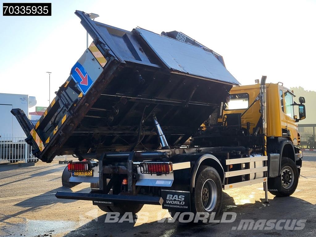 Scania P340 P 4X4 NL-Truck 4x4 Big-Axle HMF 1060 K2 Crane Camion ribaltabili