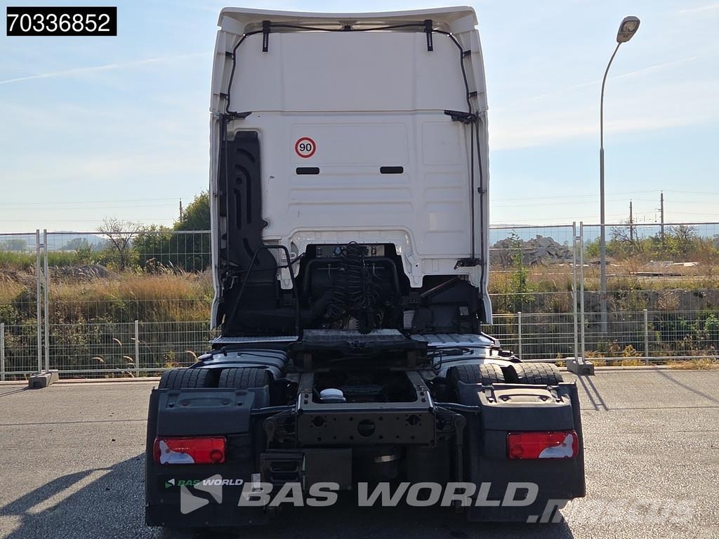 MAN TGX 18.500 TGX 4X2 XXL Mega Hebesattel Retarder 2x Truck Tractor Units