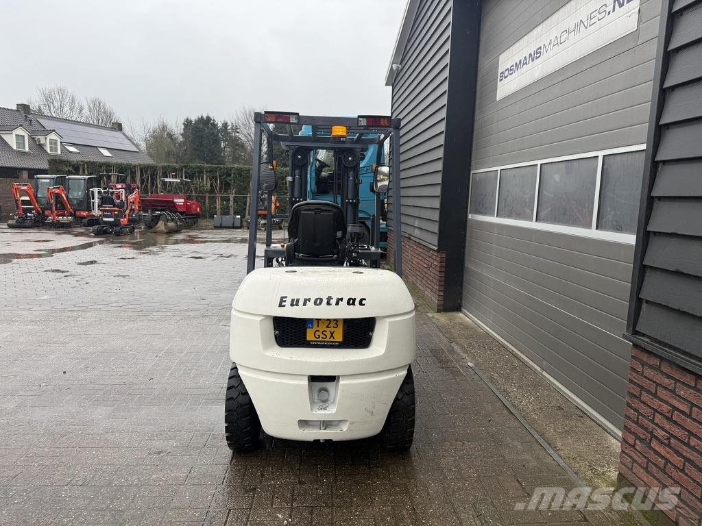Eurotrac FE30 ECO heftruck NIEUW met vorkenverspreider Electric forklifts
