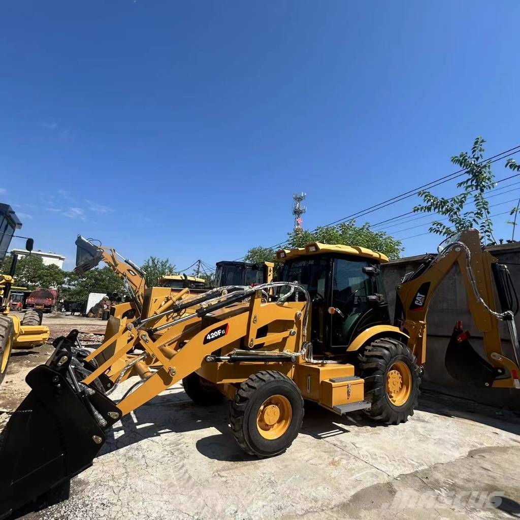 CAT 420 F2 Kotrórakodók