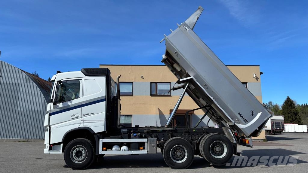 Volvo FH540 6x4 + RETARDER + LIFTING AXLE + EURO 6 Самоскиди