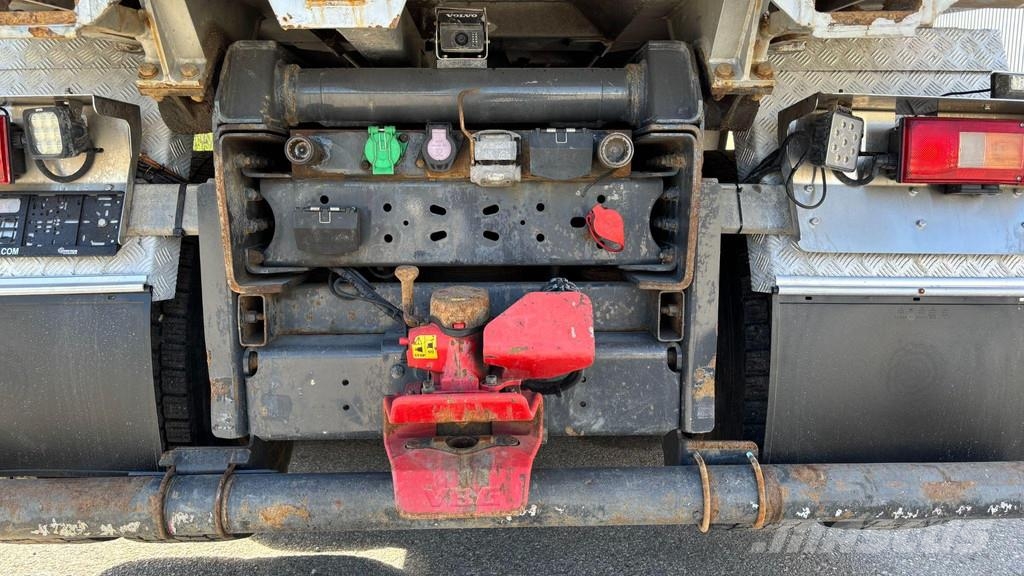 Volvo FH540 6x4 + RETARDER + LIFTING AXLE + EURO 6 Самоскиди