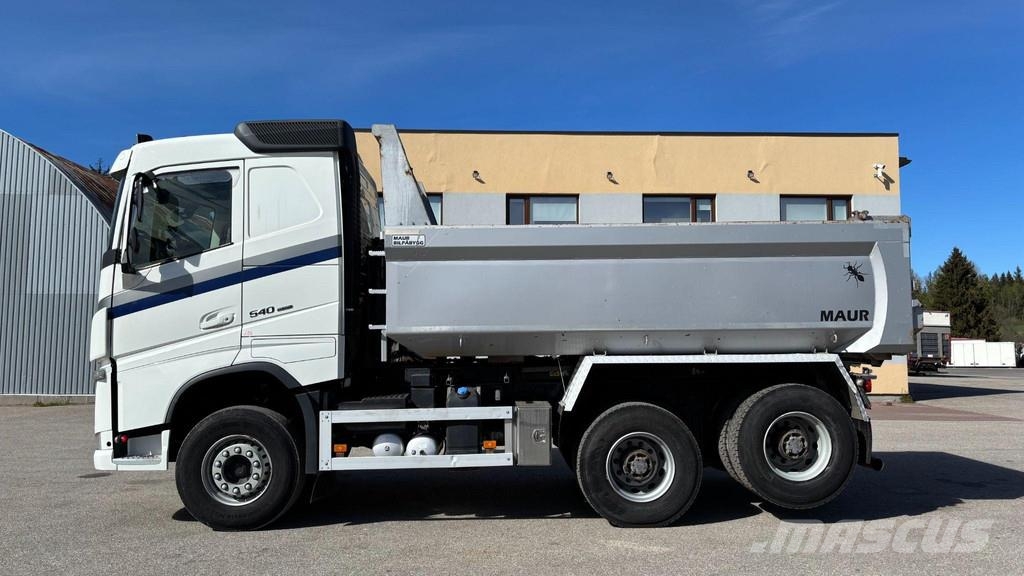 Volvo FH540 6x4 + RETARDER + LIFTING AXLE + EURO 6 Самоскиди