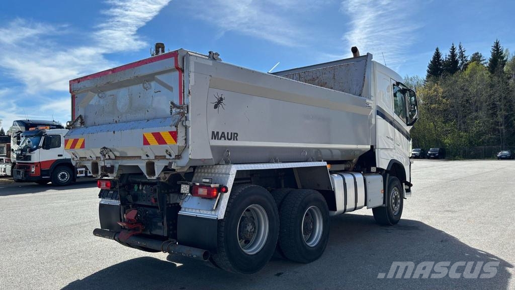 Volvo FH540 6x4 + RETARDER + LIFTING AXLE + EURO 6 Самоскиди