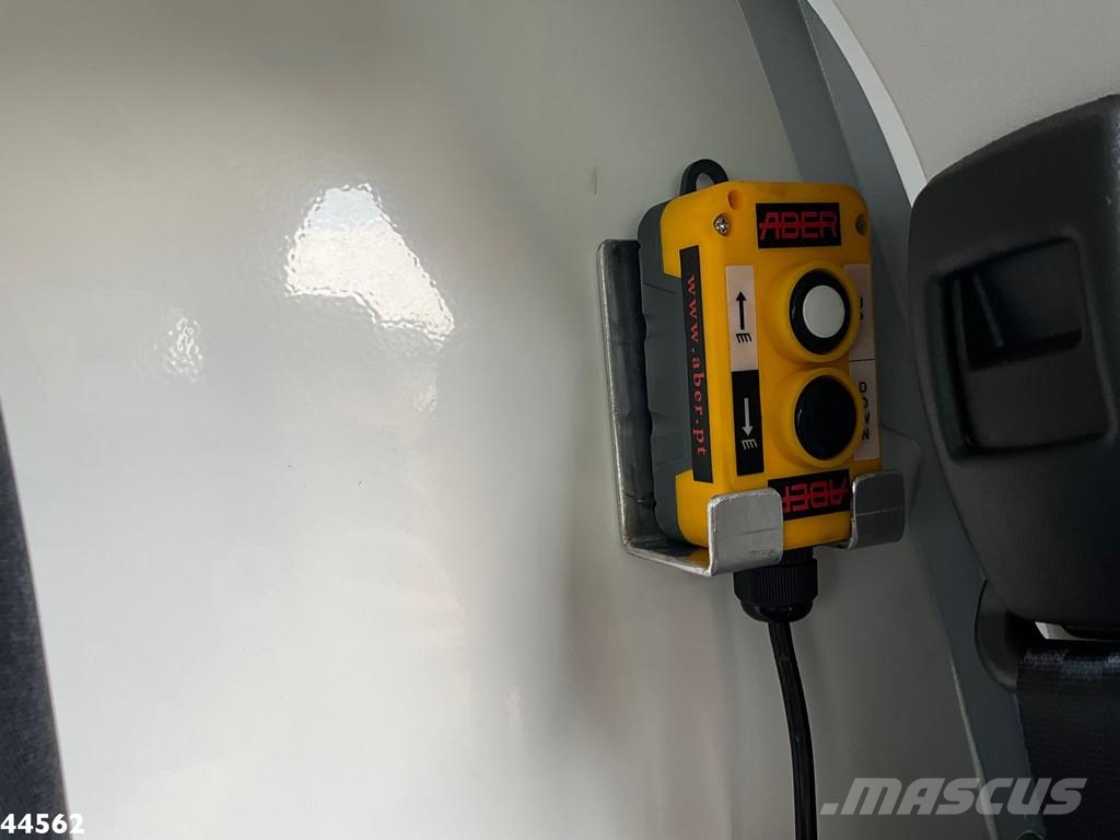 Peugeot E-Expert 100% elektrisch kippende zijlader Prügiautod
