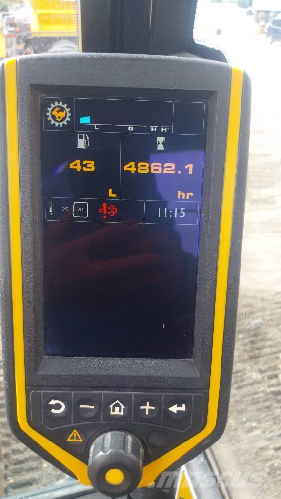 JCB JS220 Plus Gravemaskiner på larvebånd