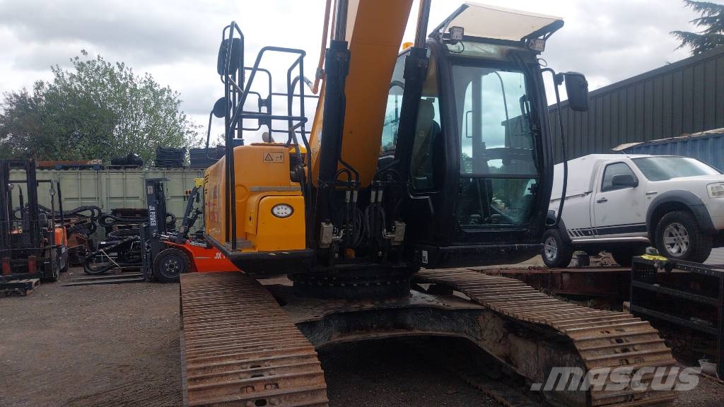 JCB JS220 Plus Gravemaskiner på larvebånd