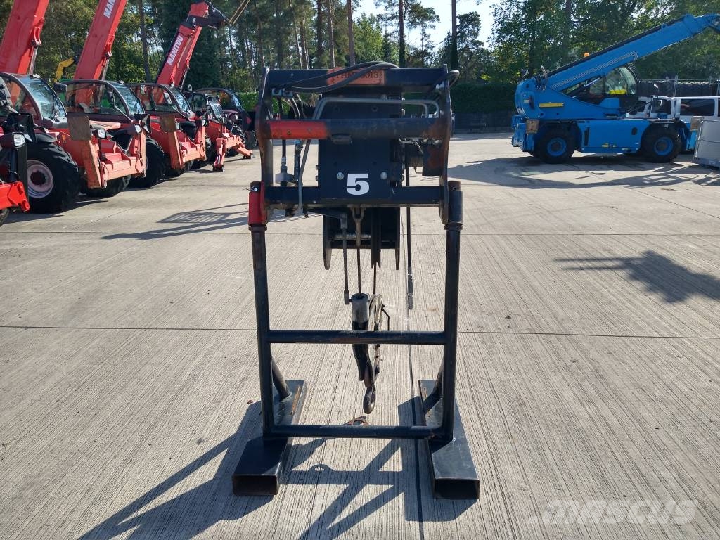 Manitou Winch 5T (073) مكونات أخرى