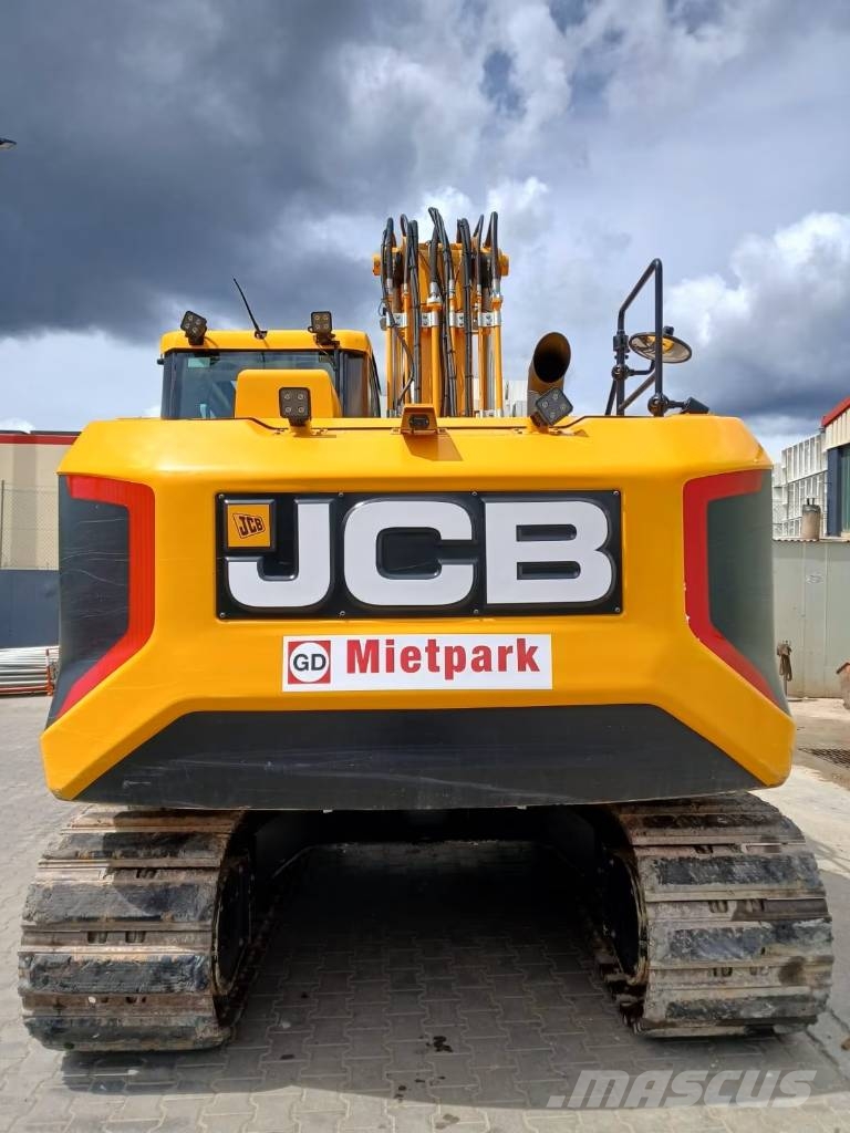 JCB 150X LC حفارات زحافة