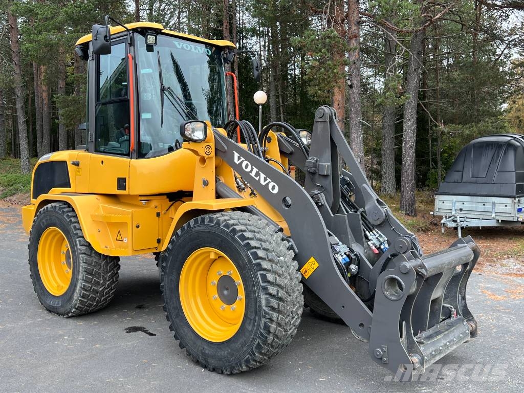 Volvo L35 HT Fullutrustad 977 timmar Rataslaadurid