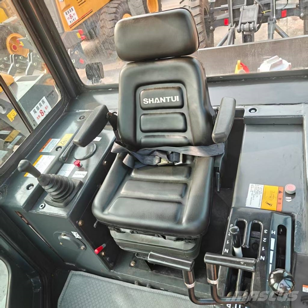 Shantui SD 16 L Graders