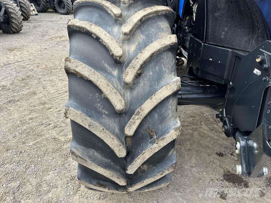 New Holland T7.270 Tractor 트랙터