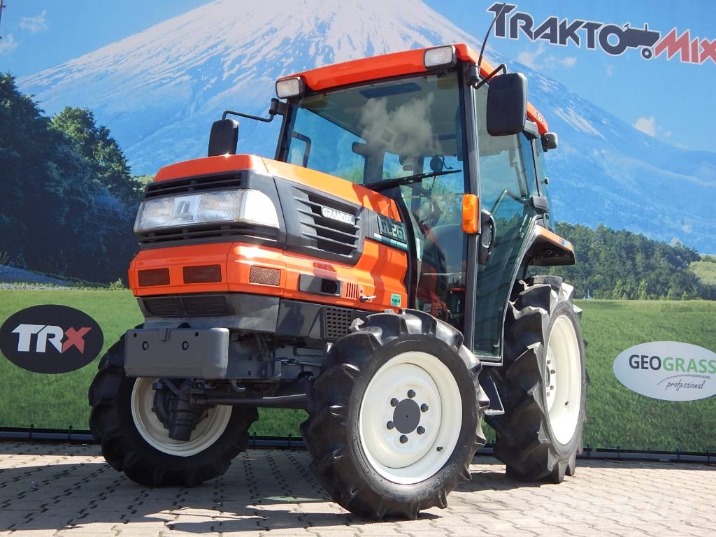 Kubota GL 261 4WD Manji traktori