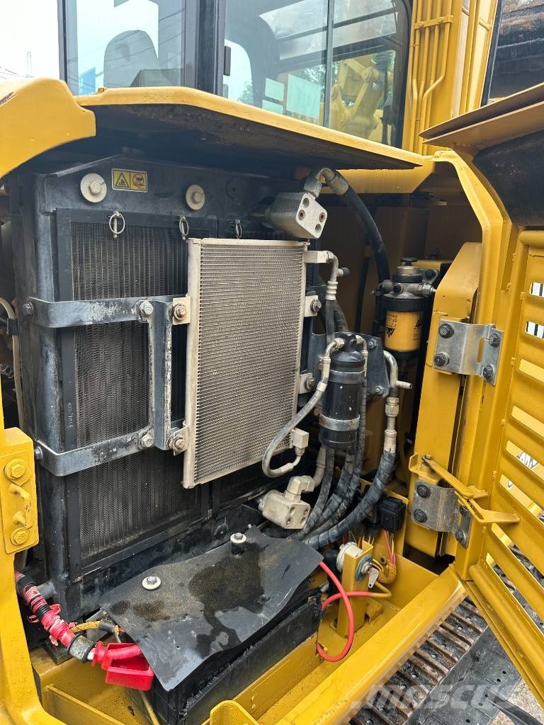 CAT 305.5E2 Midi ekskavatörler 7 - 12 t